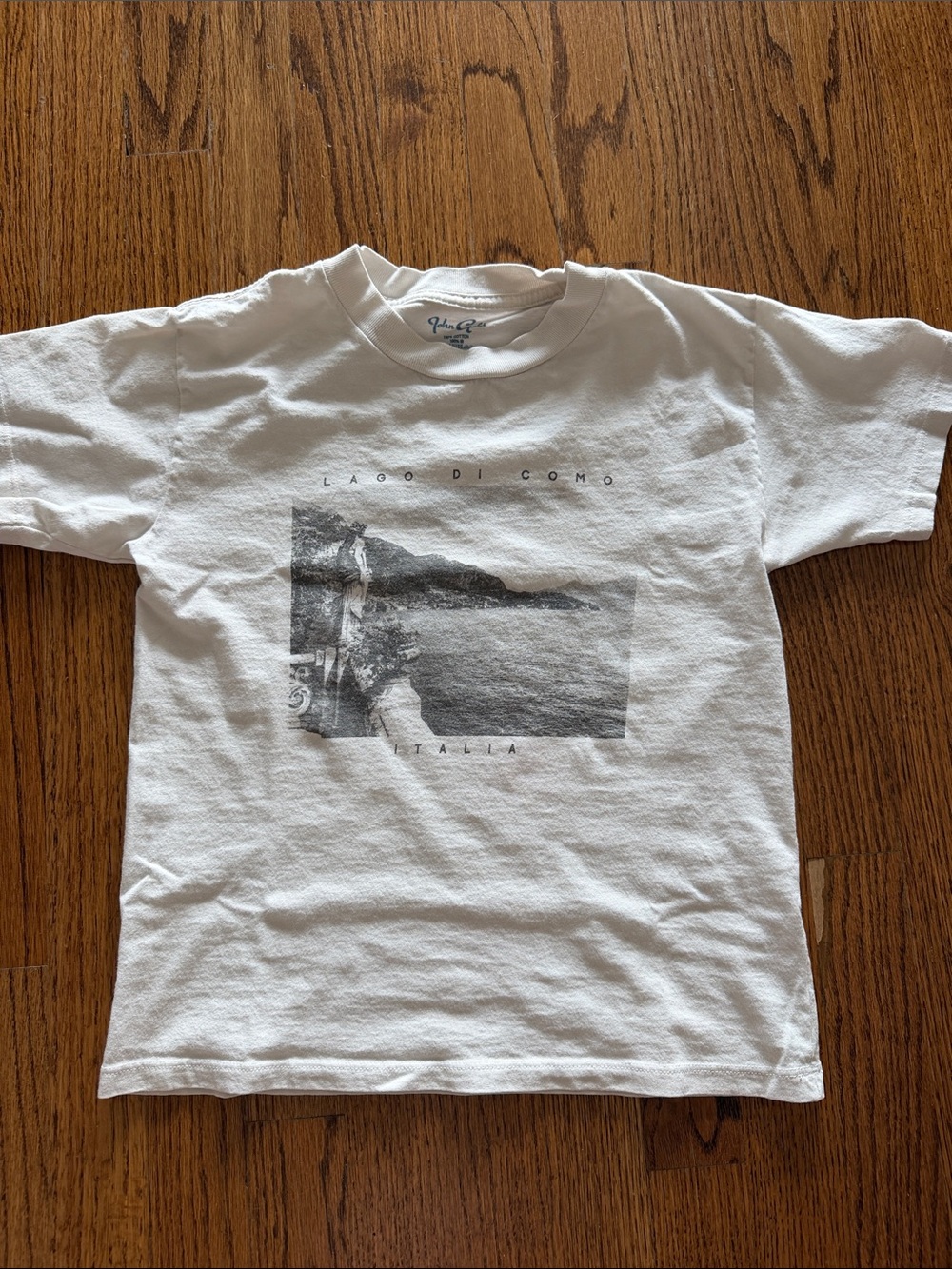 Brandy Melville White Short-Sleeve Lago di Como Graphic Tee